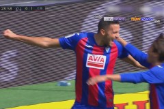 欧冠激战：科雷亚补射绝杀，门将神扑力挽狂澜