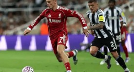 巴塞罗那逆转皇马，逆袭登顶西甲积分榜